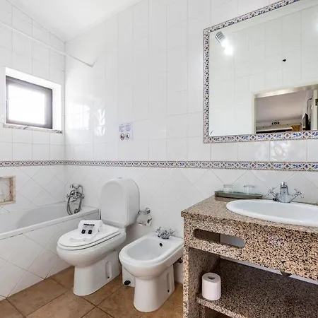 Quinta Aves - Double Bedroom 1 Odiáxere