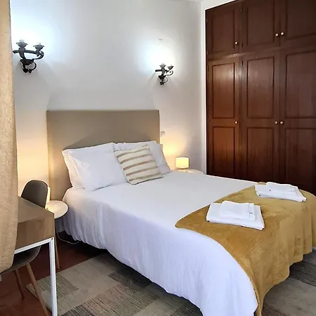 Quinta Aves - Double Bedroom 1 Πανσιόν Odiáxere